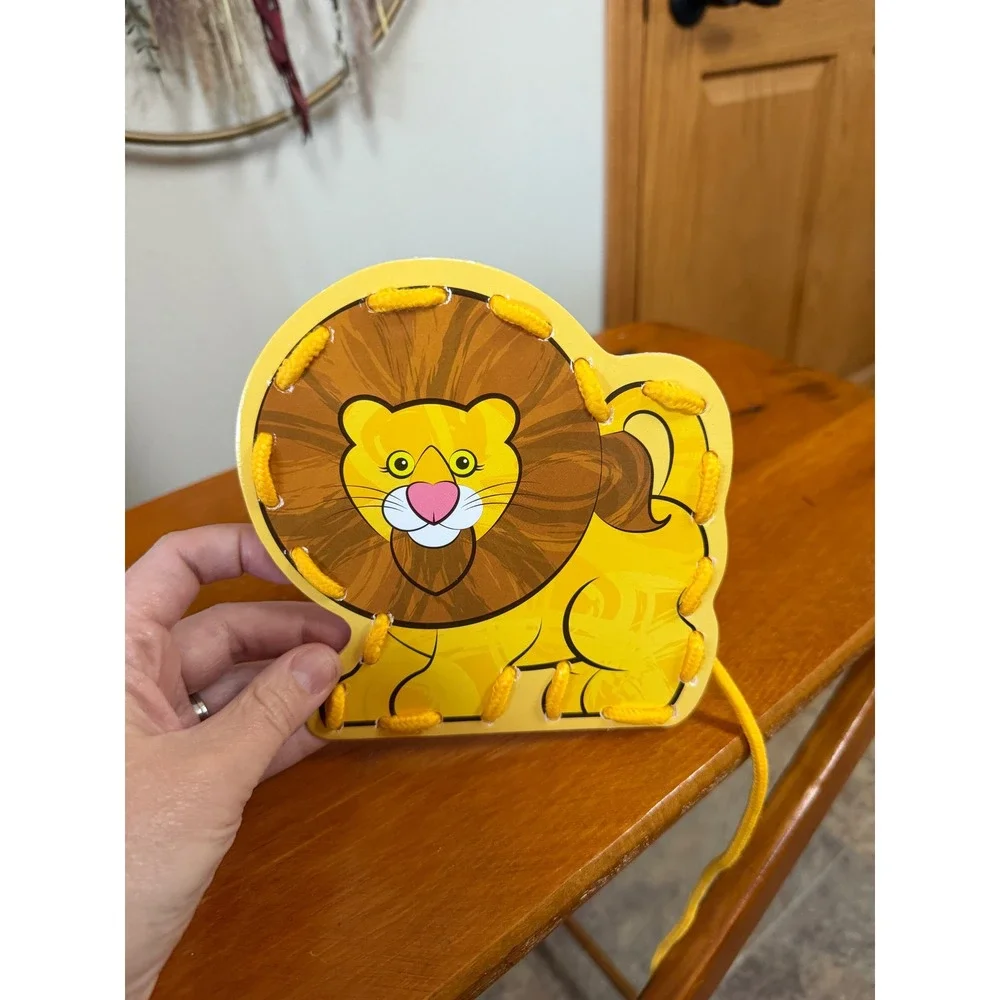 Melissa & Doug Safari Animals Wooden Lacing Cards Set Toddler Educational Toy